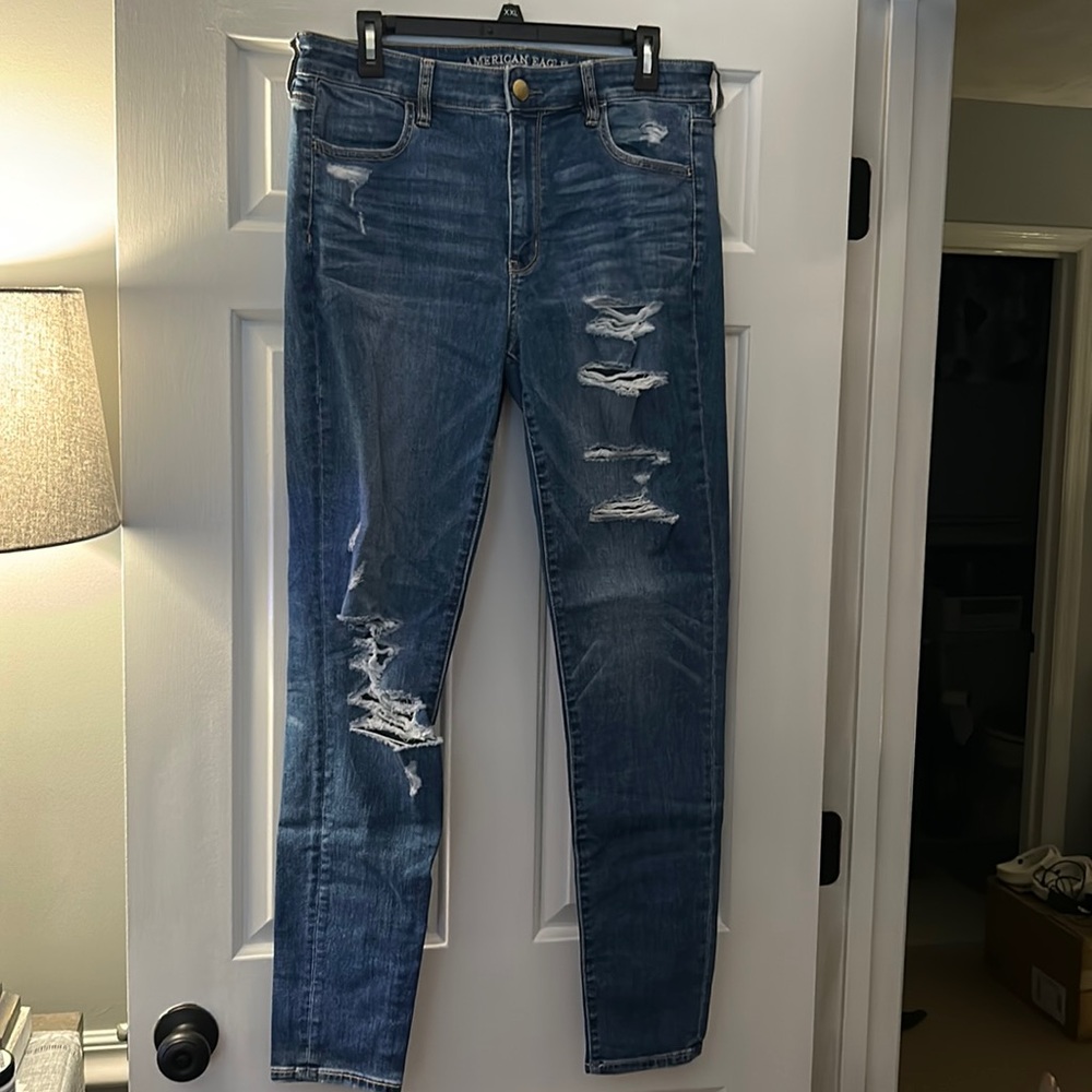 Women’s American Eagle Jeans